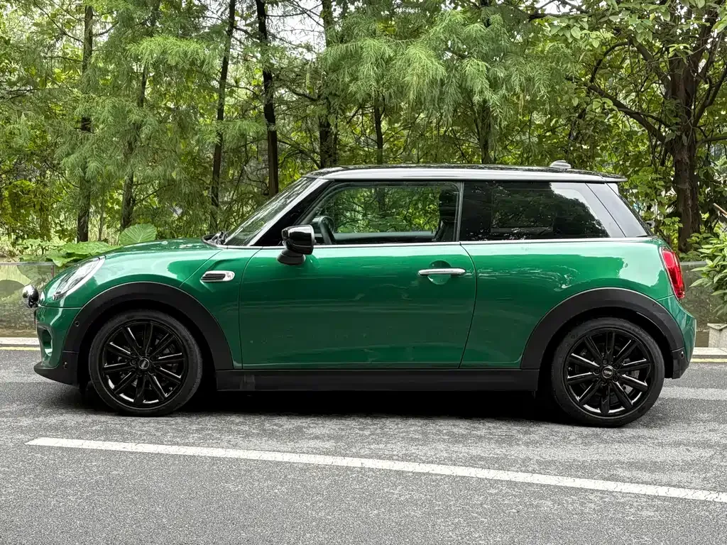 MINI Cooper (3-door) — фото 10