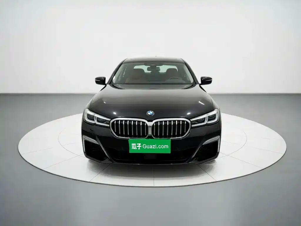 BMW 5 Series — фото 3