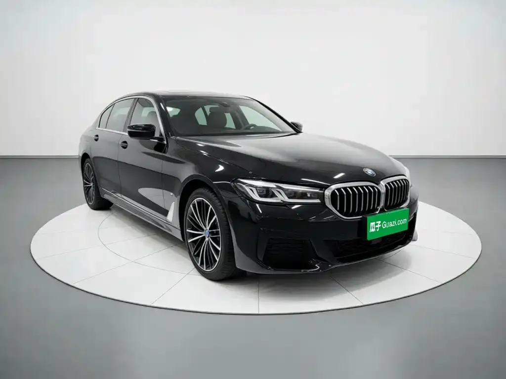 BMW 5 Series — фото 2