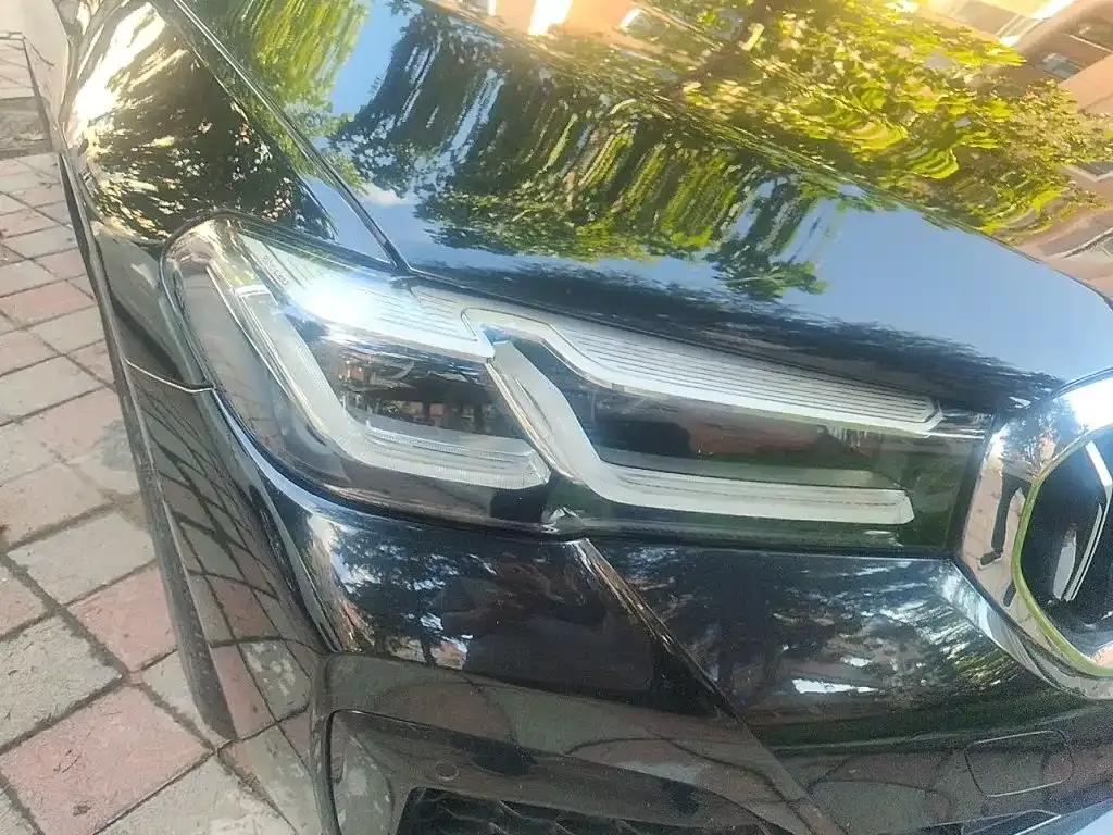BMW 5 Series — фото 10