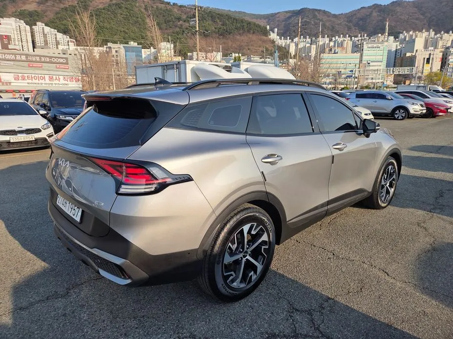 Kia Sportage — фото 10