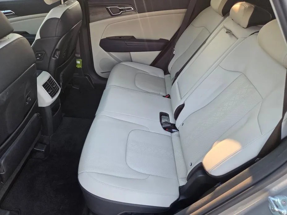 Kia Sportage — фото 6
