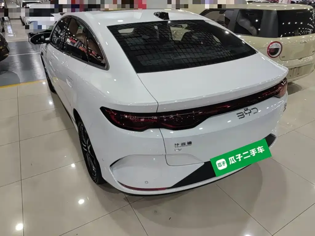 BYD Qin L — фото 6