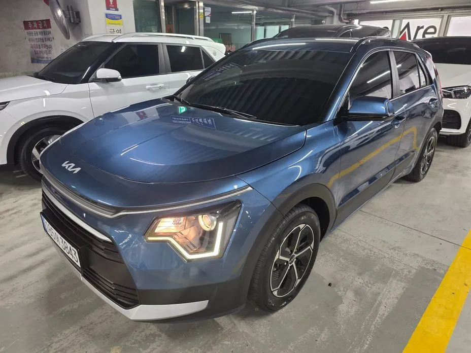 Kia Niro — фото 1