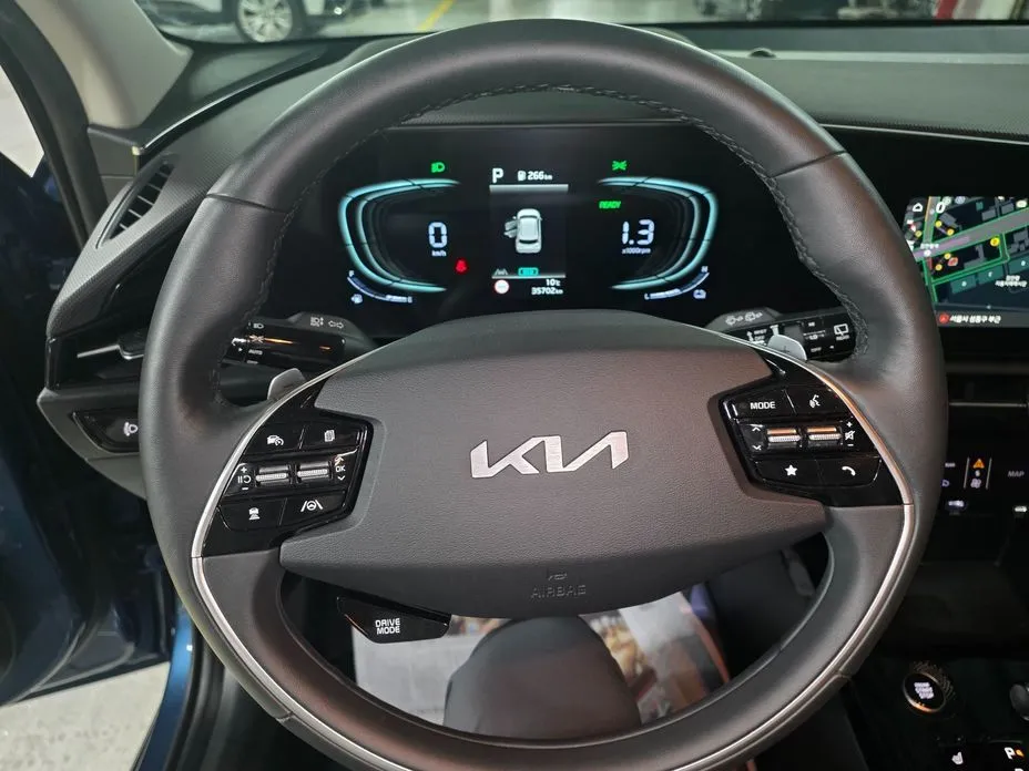Kia Niro — фото 5