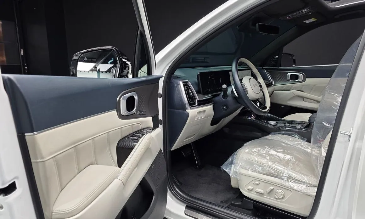 Kia Sorento — фото 8