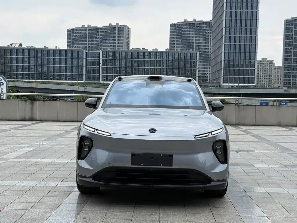 NIO EC6 — фото 9