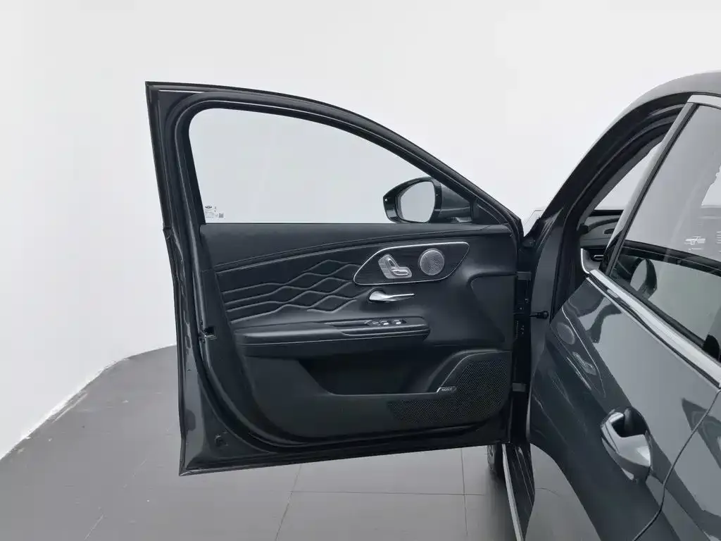 Chery Arrizo 8 PRO — фото 6