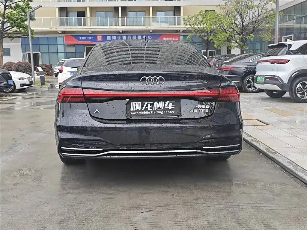 Audi A7L — фото 4