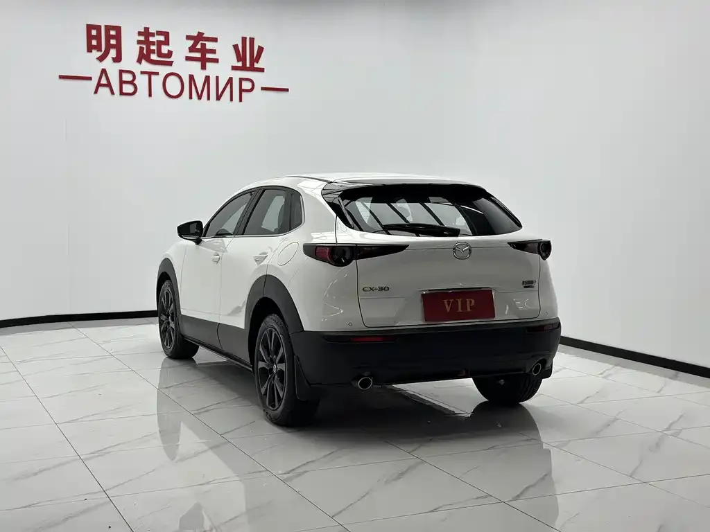 Mazda CX-30 — фото 4