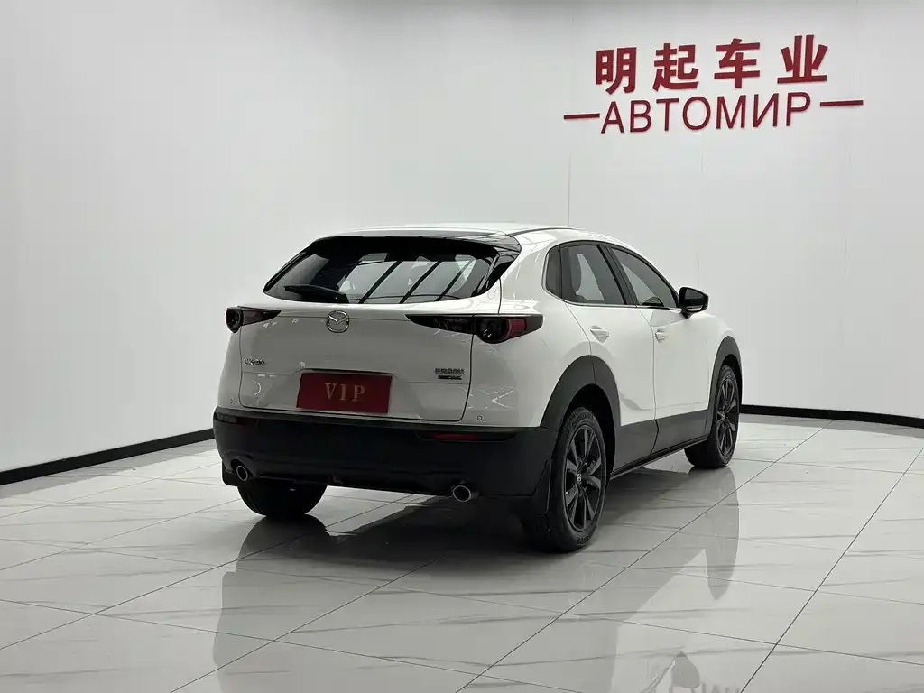 Mazda CX-30 — фото 10