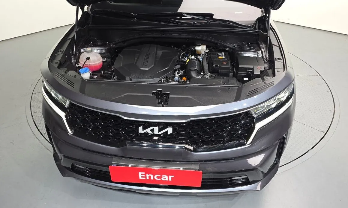 Kia Sorento — фото 10
