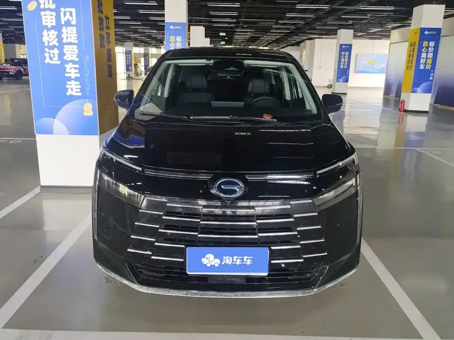 GAC Motor Trumpchi E8 — фото 10
