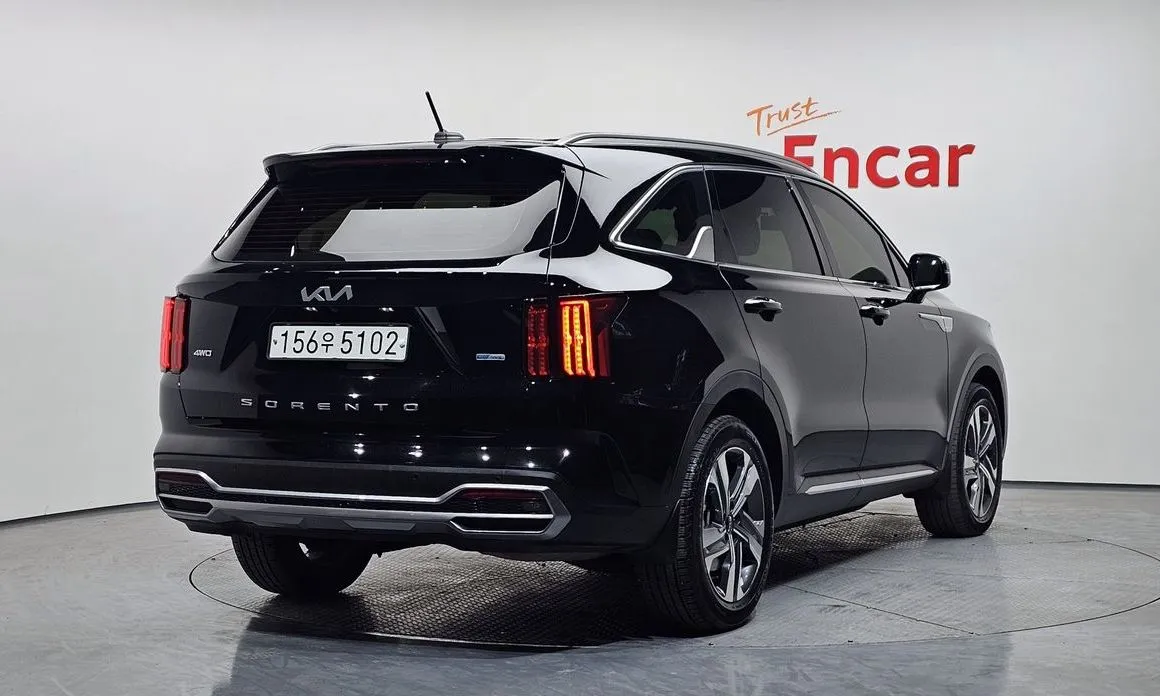 Kia Sorento — фото 8