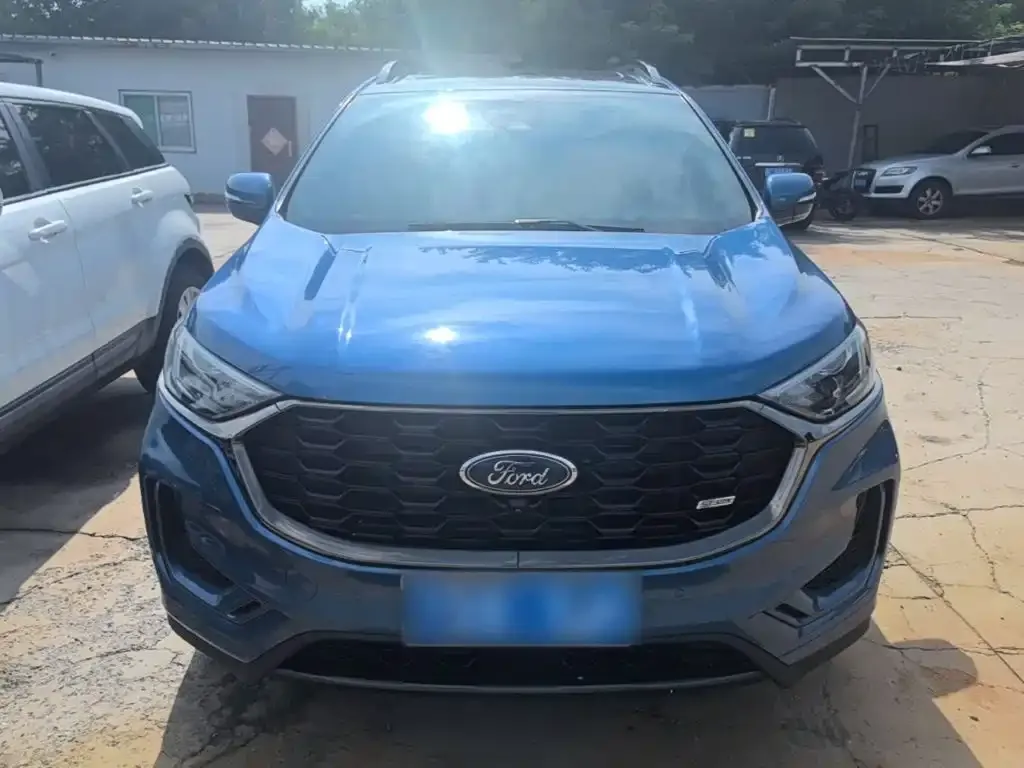 Ford Edge — фото 4