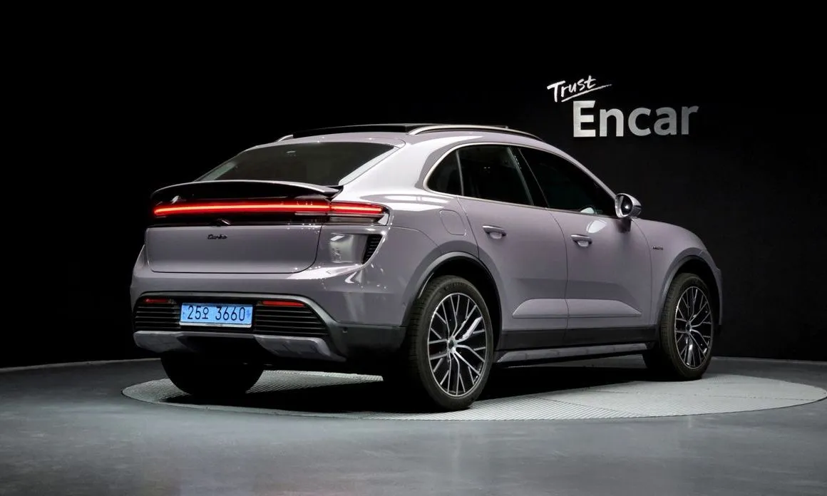 Porsche Macan — фото 5