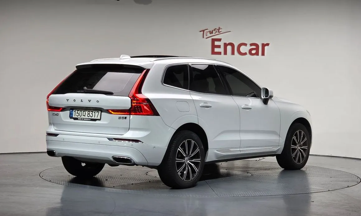 Volvo XC60 — фото 3