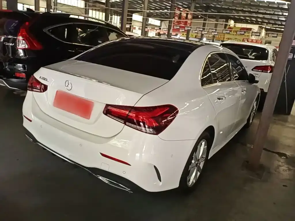 Mercedes-Benz A-Class — фото 10