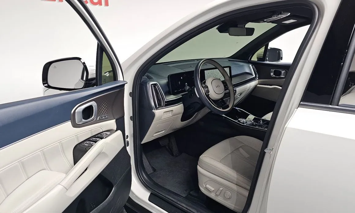 Kia Sorento — фото 7