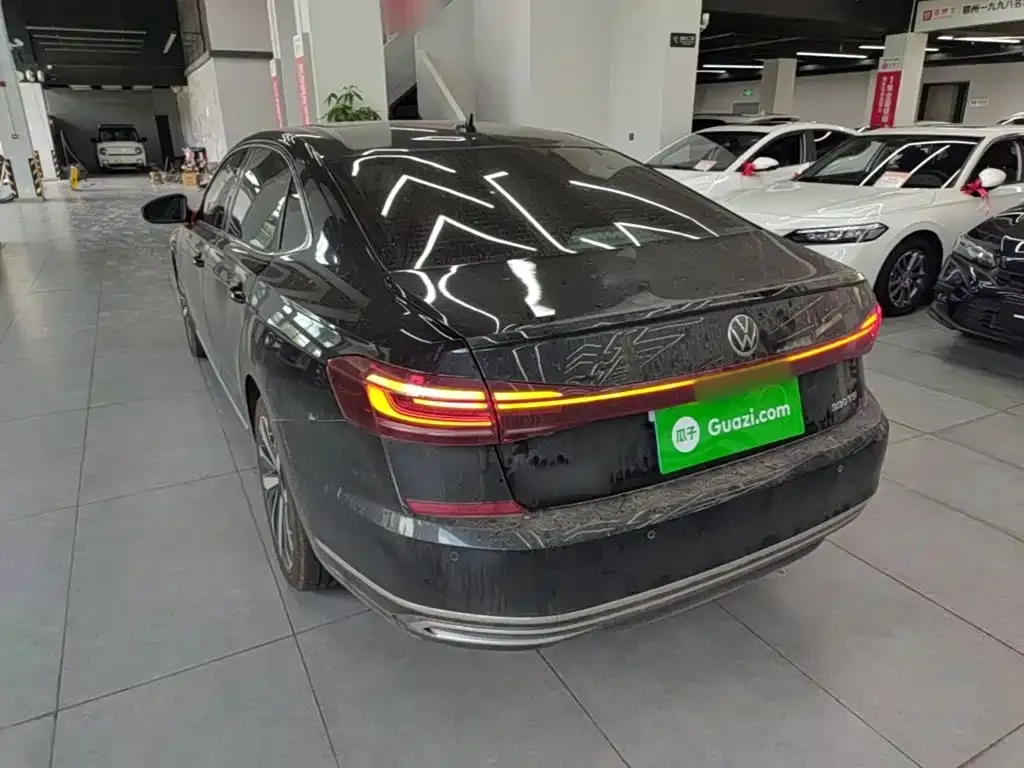 Volkswagen Passat — фото 3