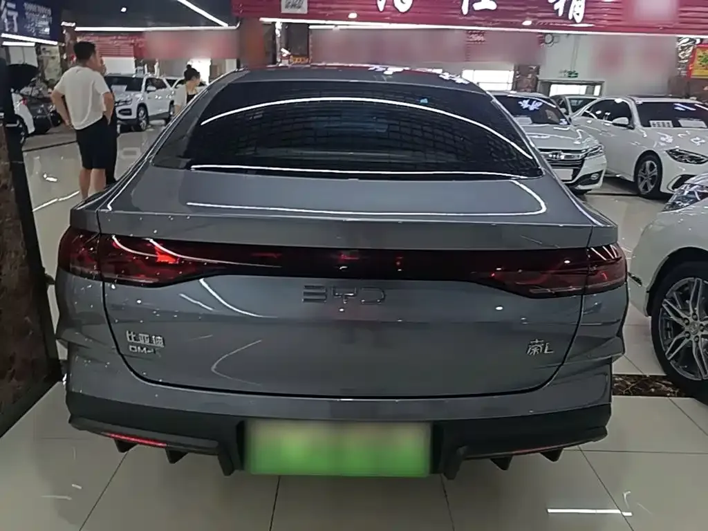 BYD Qin L — фото 4