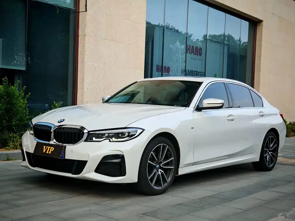 BMW 3 Series — фото 1