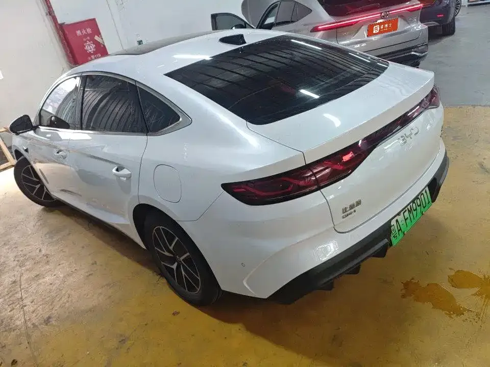 BYD Qin L — фото 5