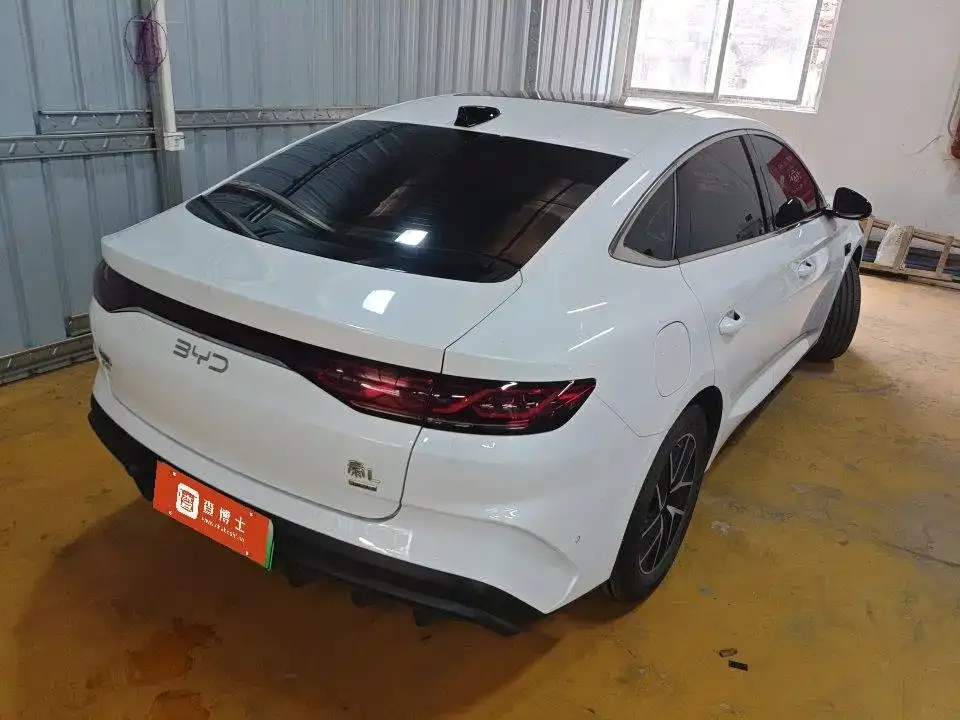 BYD Qin L — фото 6