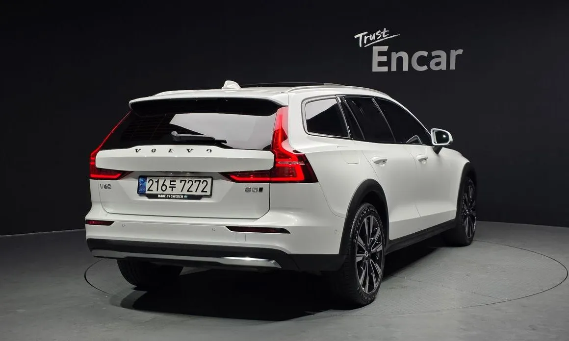 Volvo V60 — фото 3