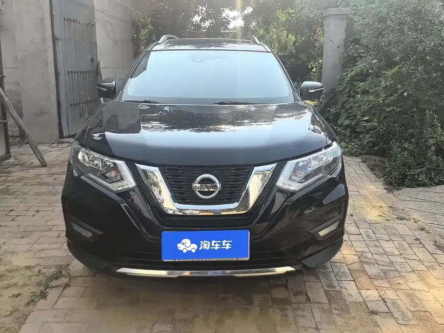 Nissan X-Trail — фото 7