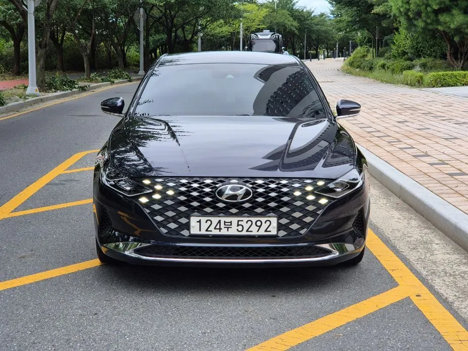 Hyundai Grandeur — фото 1