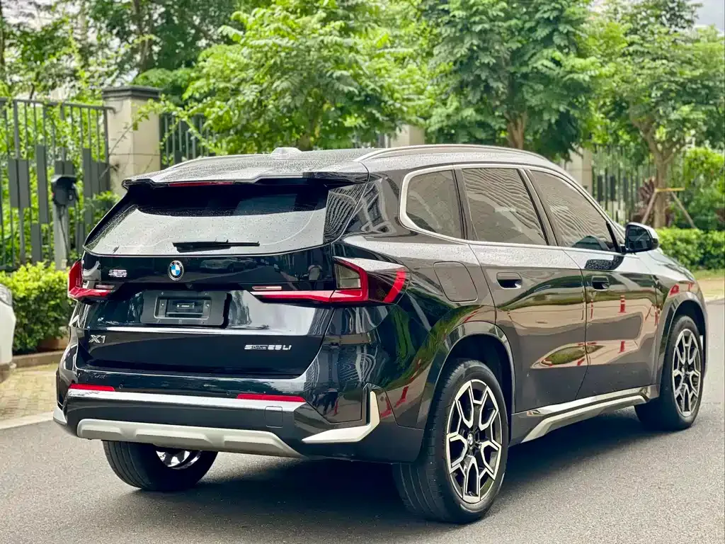 BMW X1 — фото 2