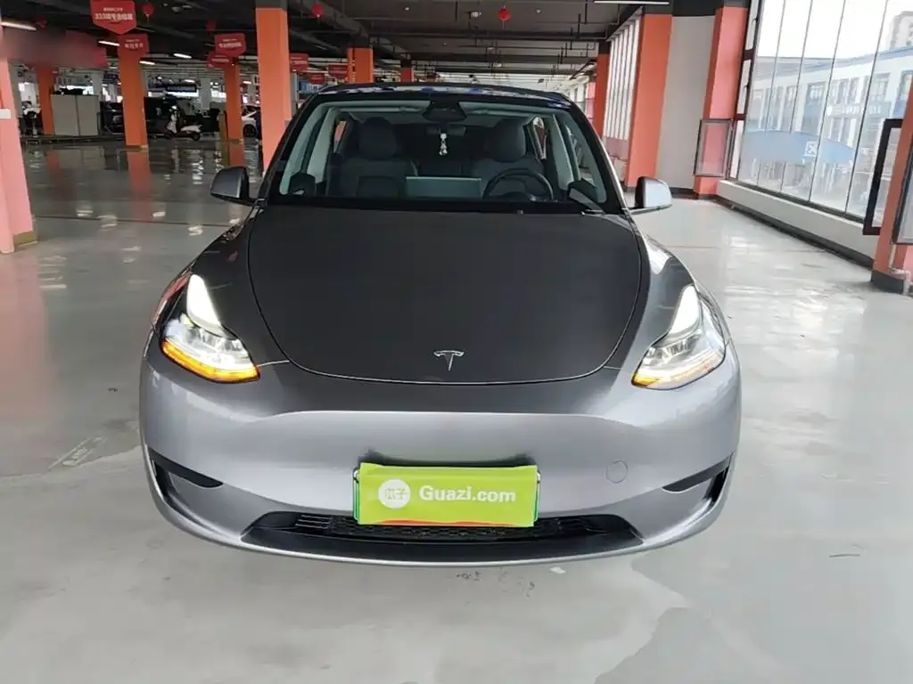 Tesla Model Y — фото 4