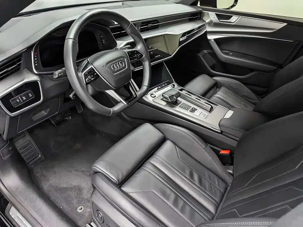 Audi A7 — фото 7
