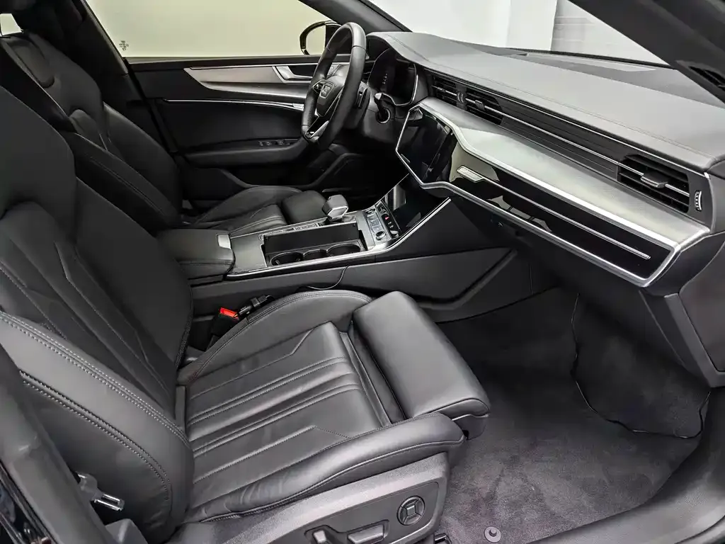 Audi A7 — фото 10
