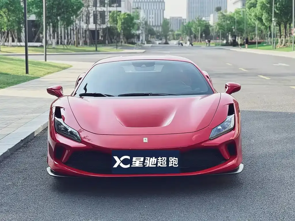 Ferrari F8 — фото 4