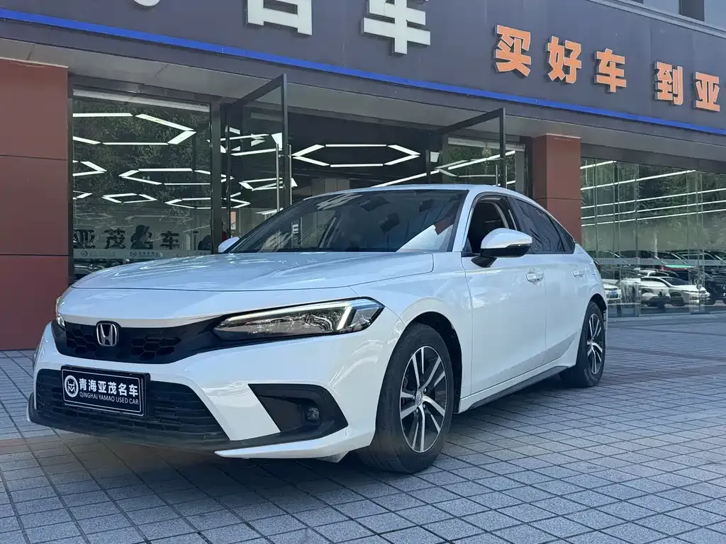 Honda Civic — фото 1
