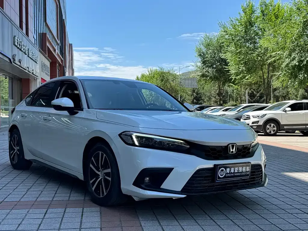 Honda Civic — фото 10