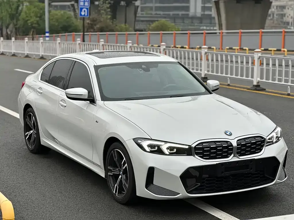 BMW 3 Series — фото 10