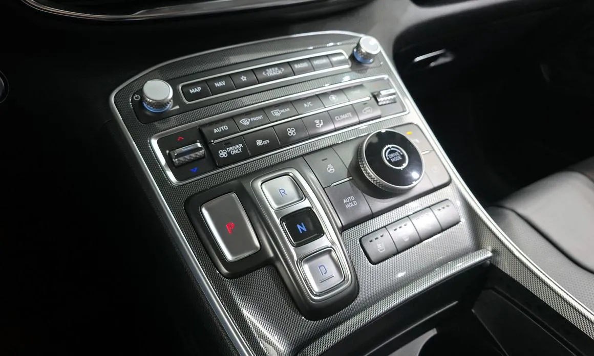 Hyundai Santafe — фото 9