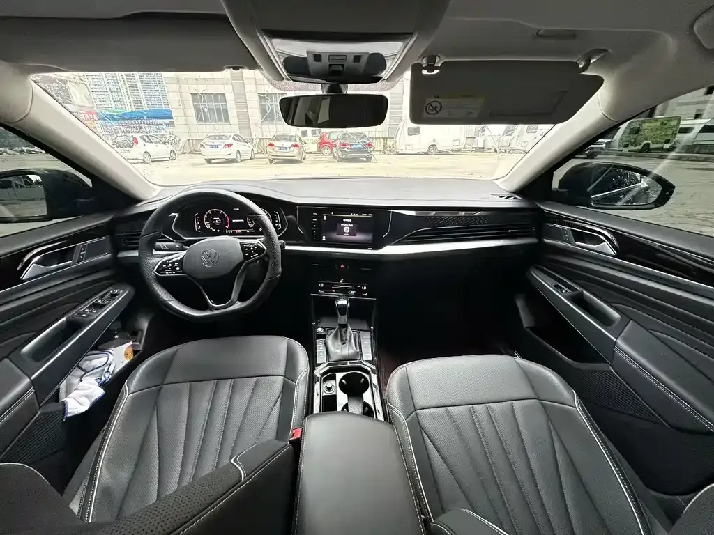 Volkswagen Passat — фото 5