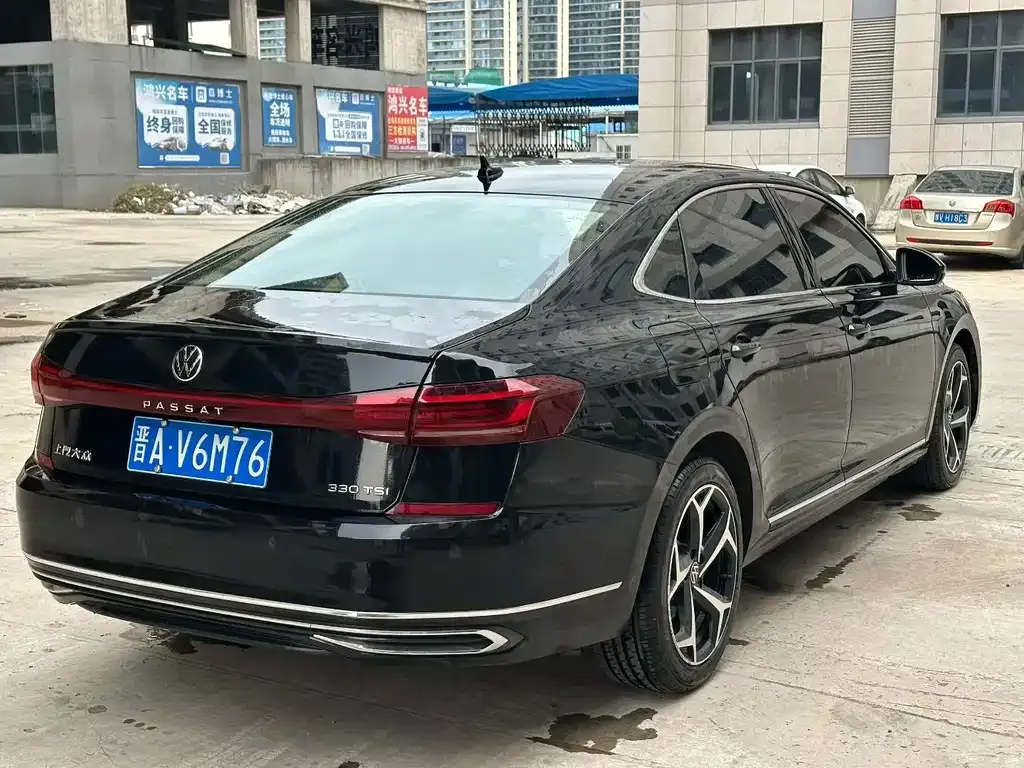 Volkswagen Passat — фото 4