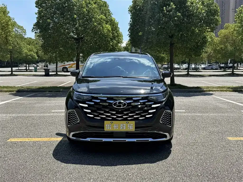 Hyundai Custo — фото 3