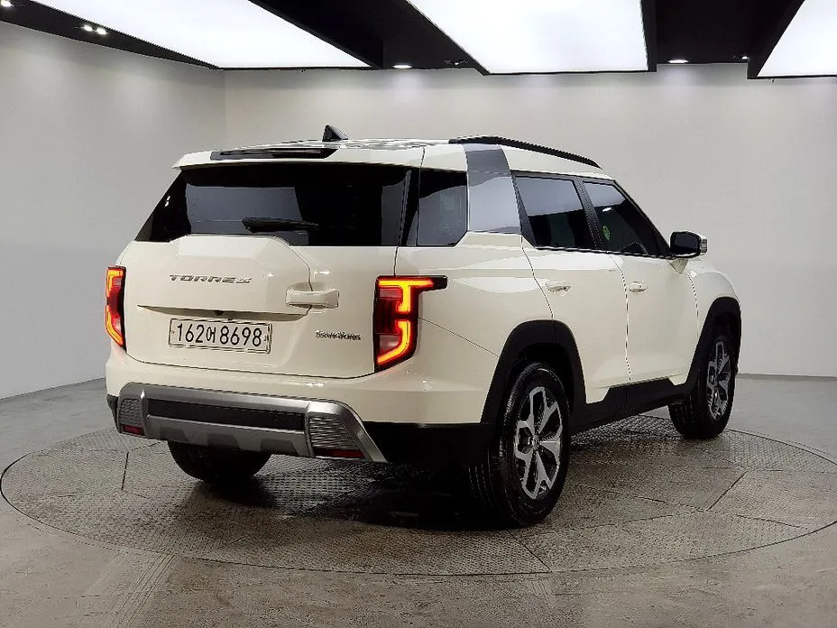 KG Mobility (Ssangyong) Torres — фото 8