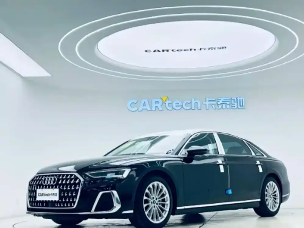 Audi A8 — фото 7