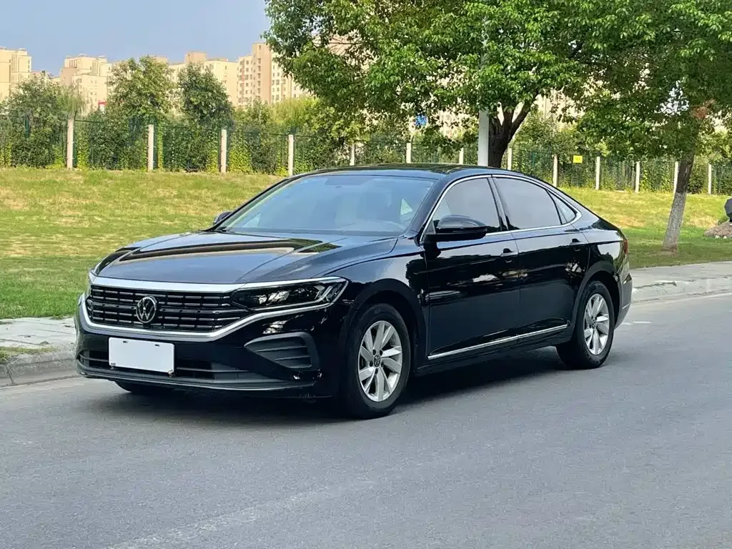 Volkswagen Passat — фото 10