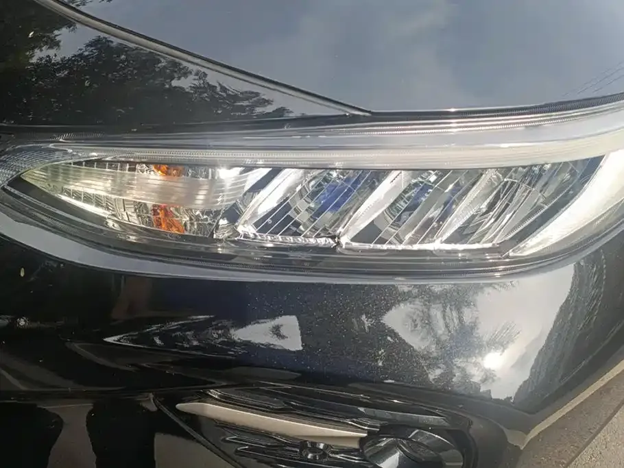 Toyota Wildlander — фото 10