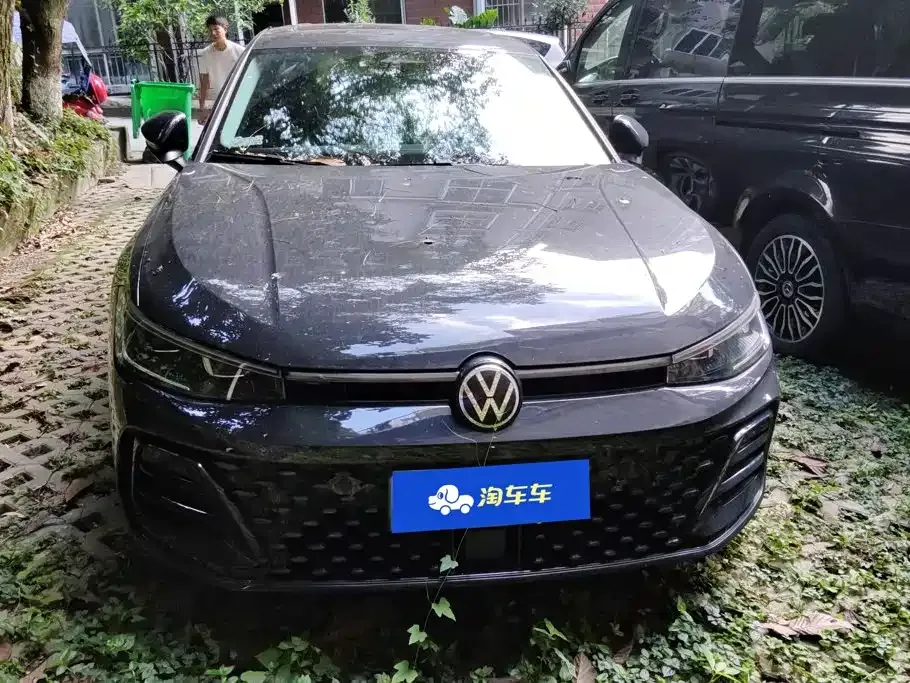 Volkswagen Passat — фото 10