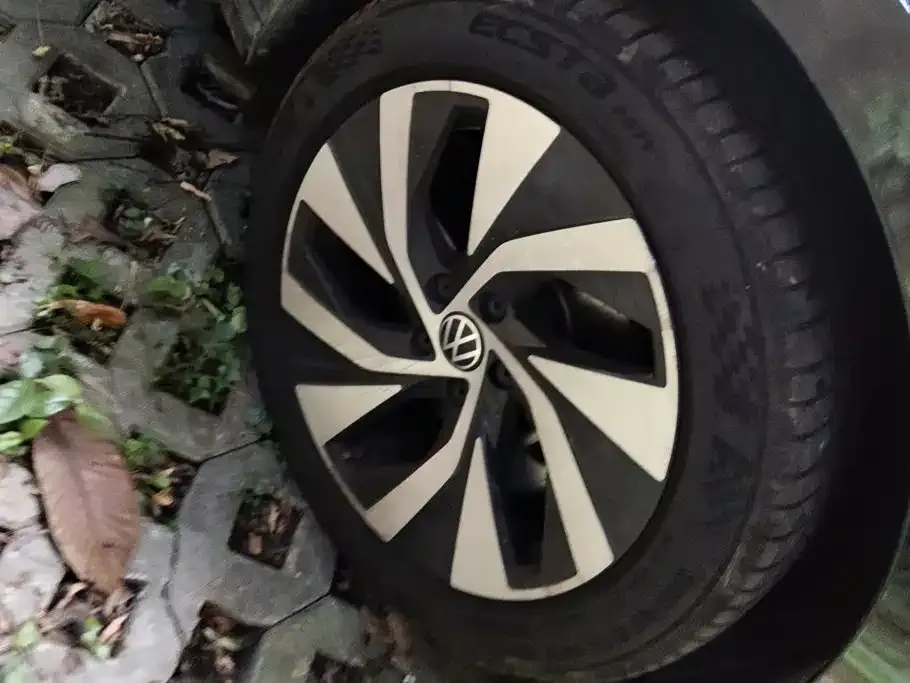 Volkswagen Passat — фото 8