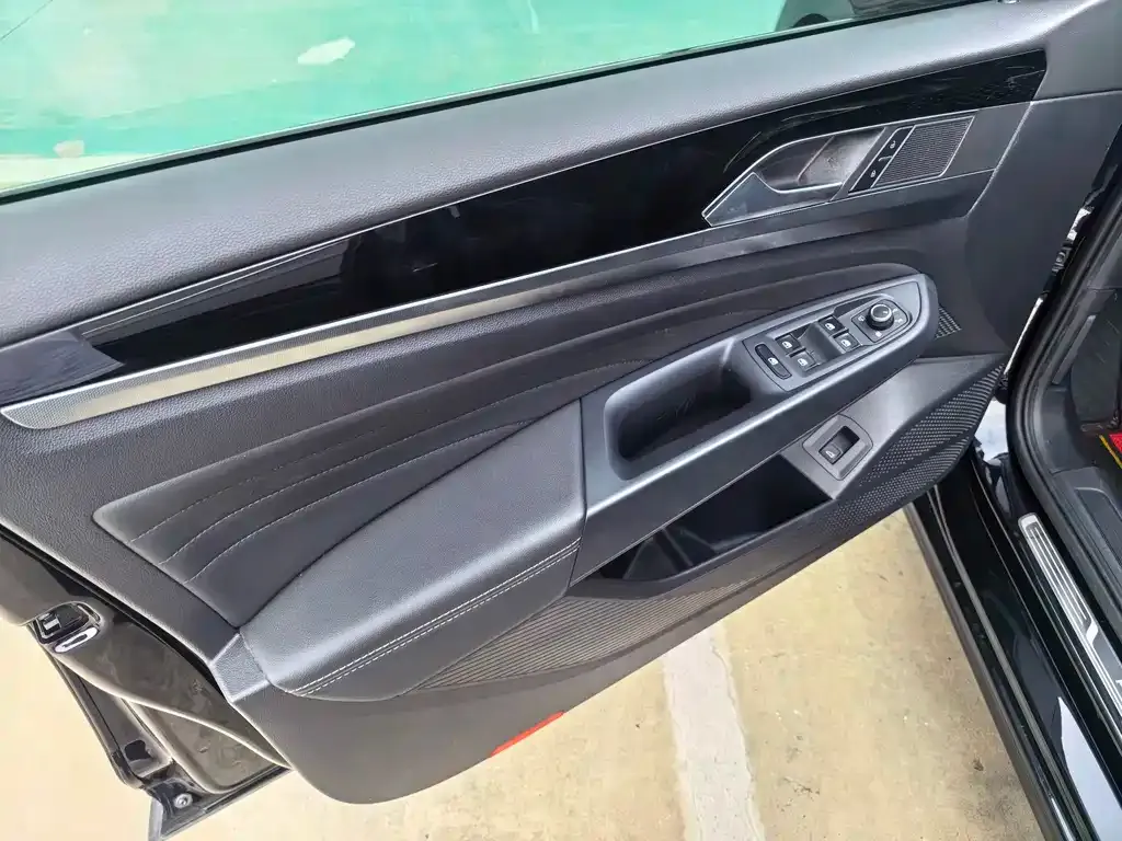 Volkswagen Passat — фото 3